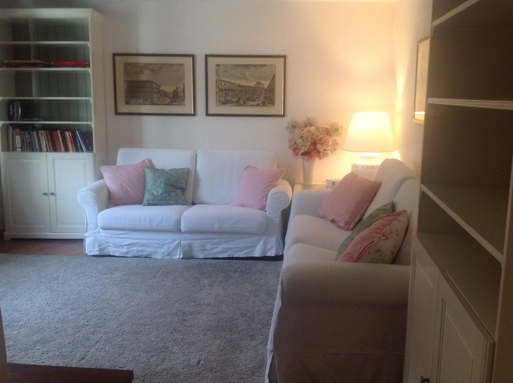 פירנצה Ta - One Bedroom Luxury Apartment In The Fashion District חדר תמונה
