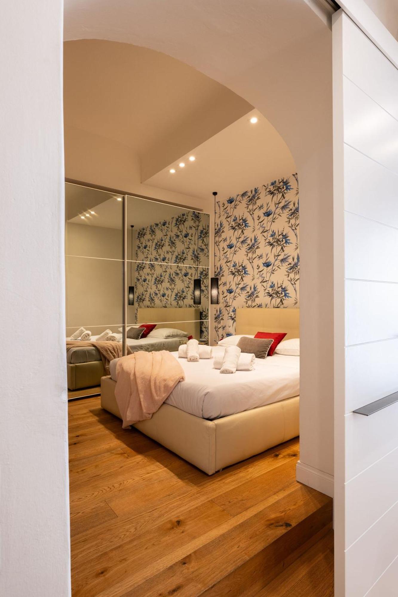 פירנצה Ta - One Bedroom Luxury Apartment In The Fashion District מראה חיצוני תמונה